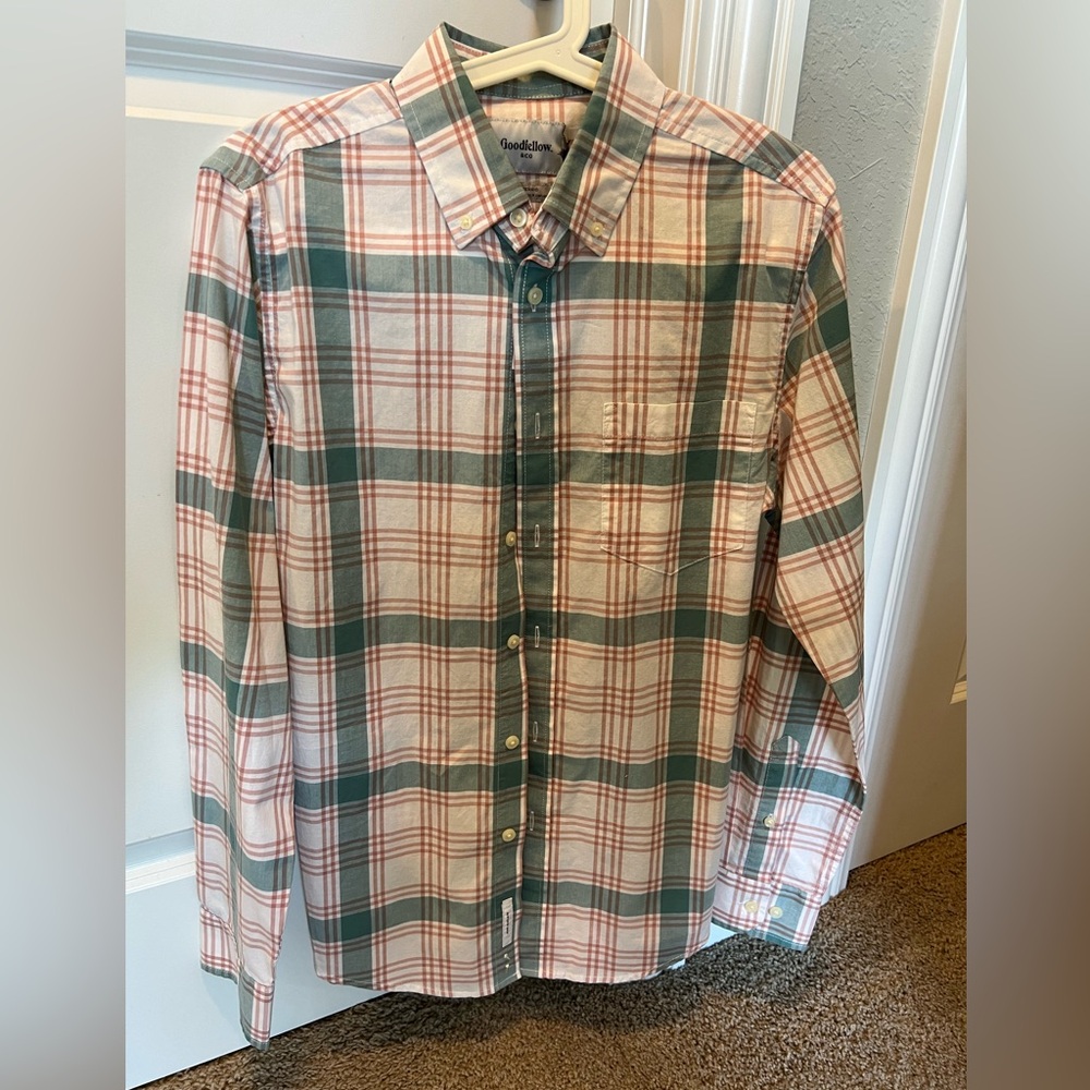 Goodfellow & Co Men's Casual Plaid Shirt in Green and Pink